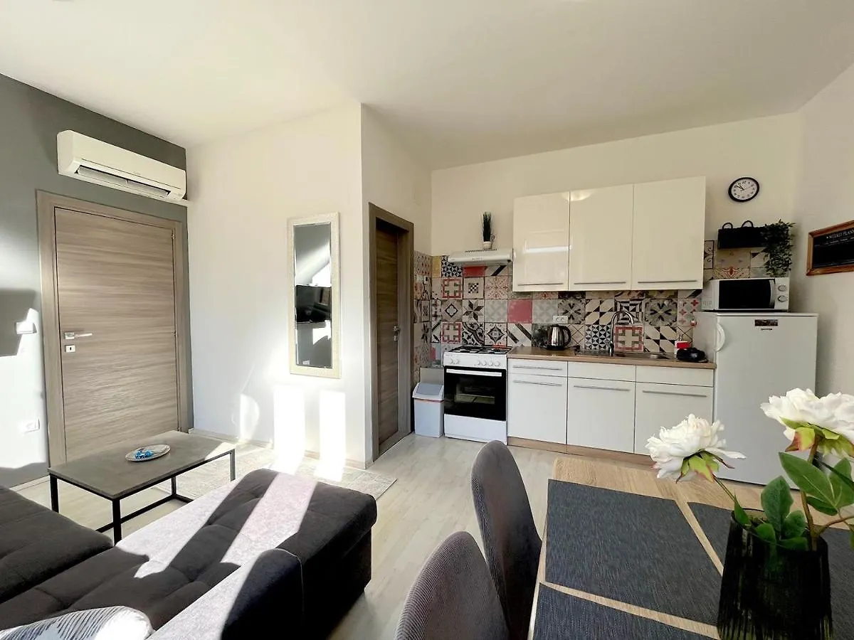 Cosy Old Town Apartment Pula